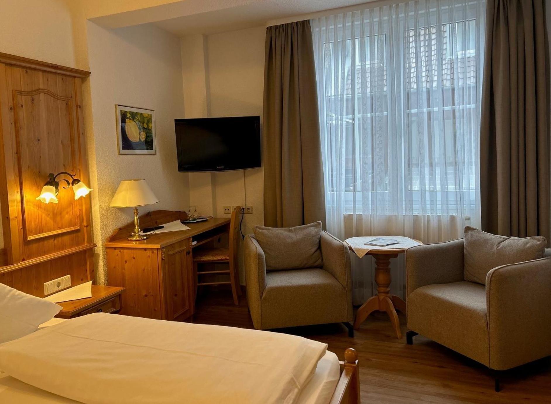 Seehotel Schaepfle Иберлинген Экстерьер фото