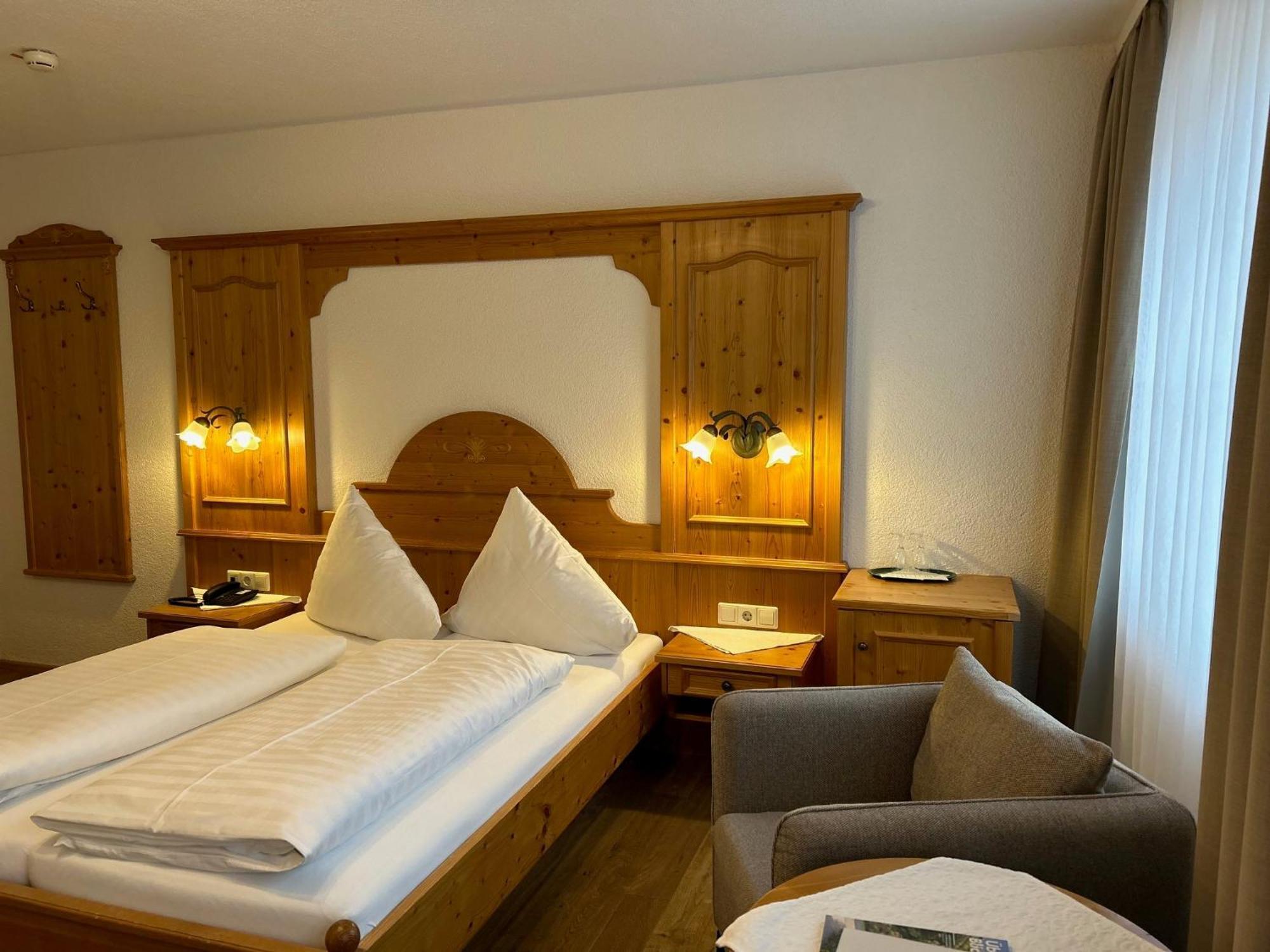 Seehotel Schaepfle Иберлинген Экстерьер фото